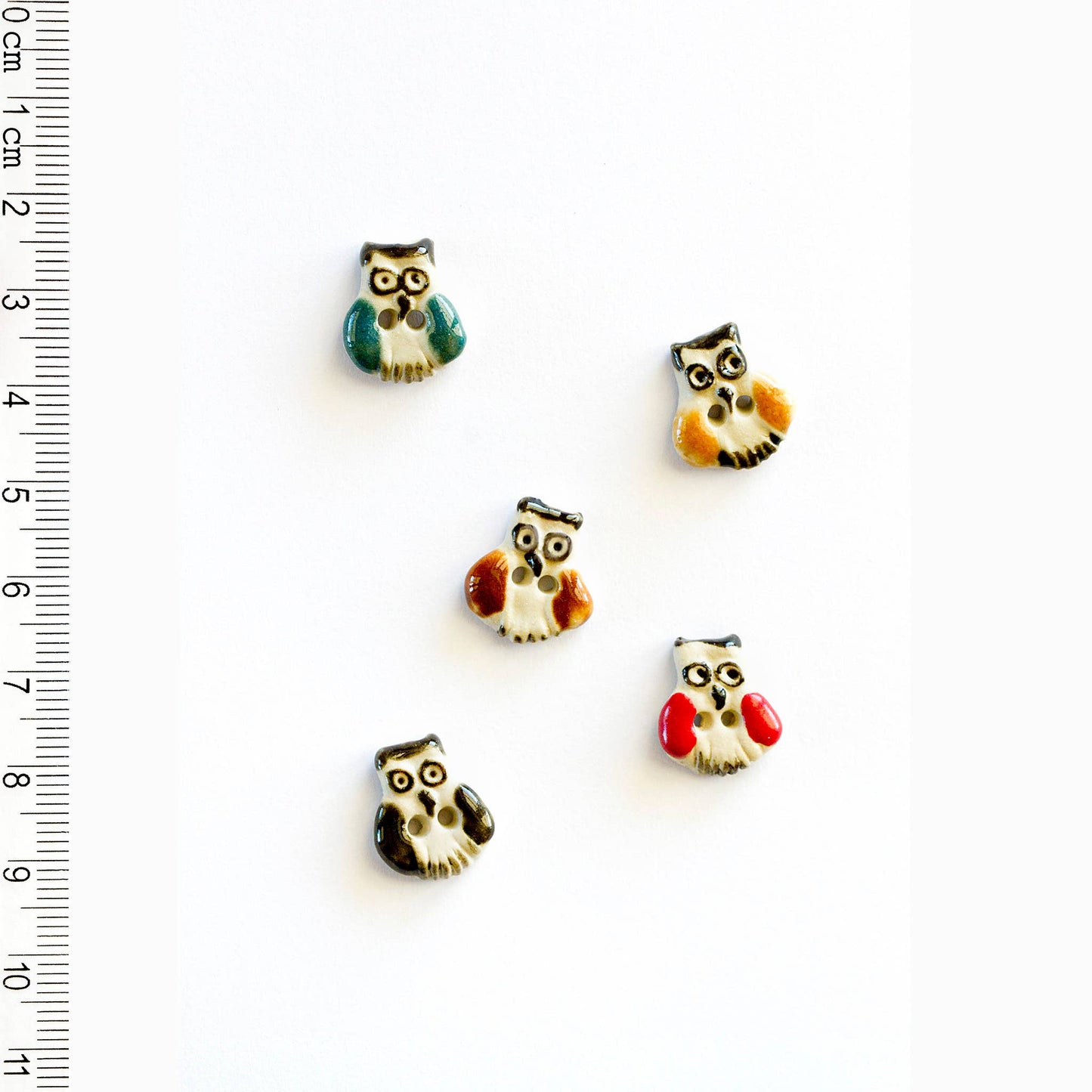L568 Owl Buttons