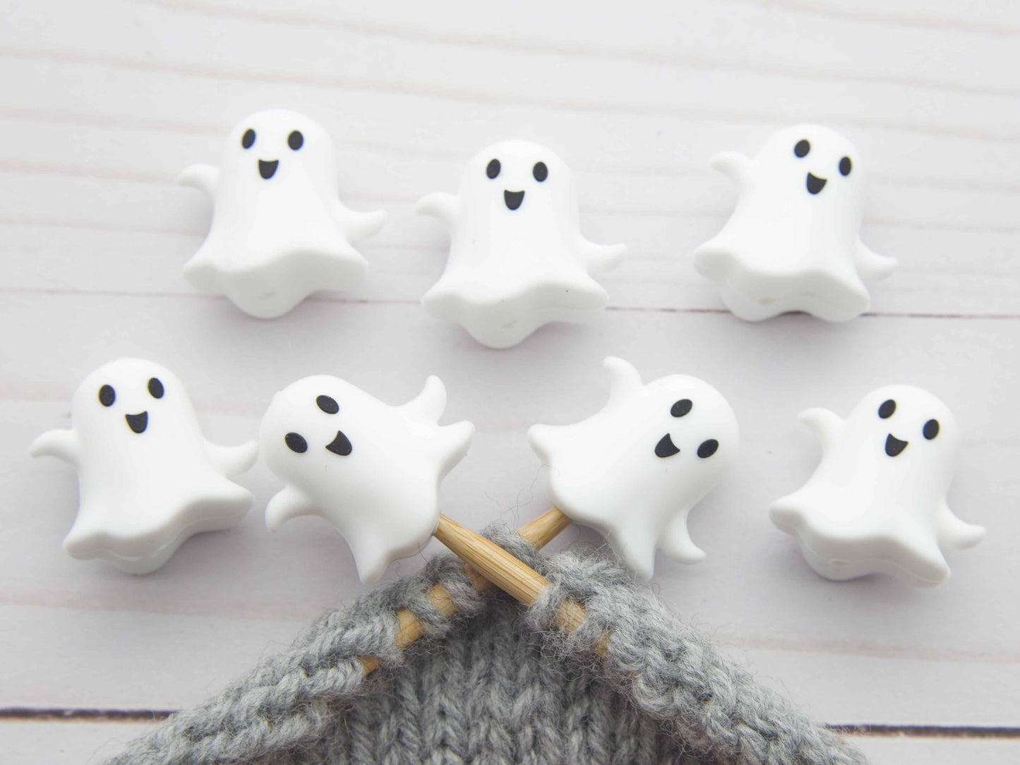 Dancing Ghost | Stitch Stoppers
