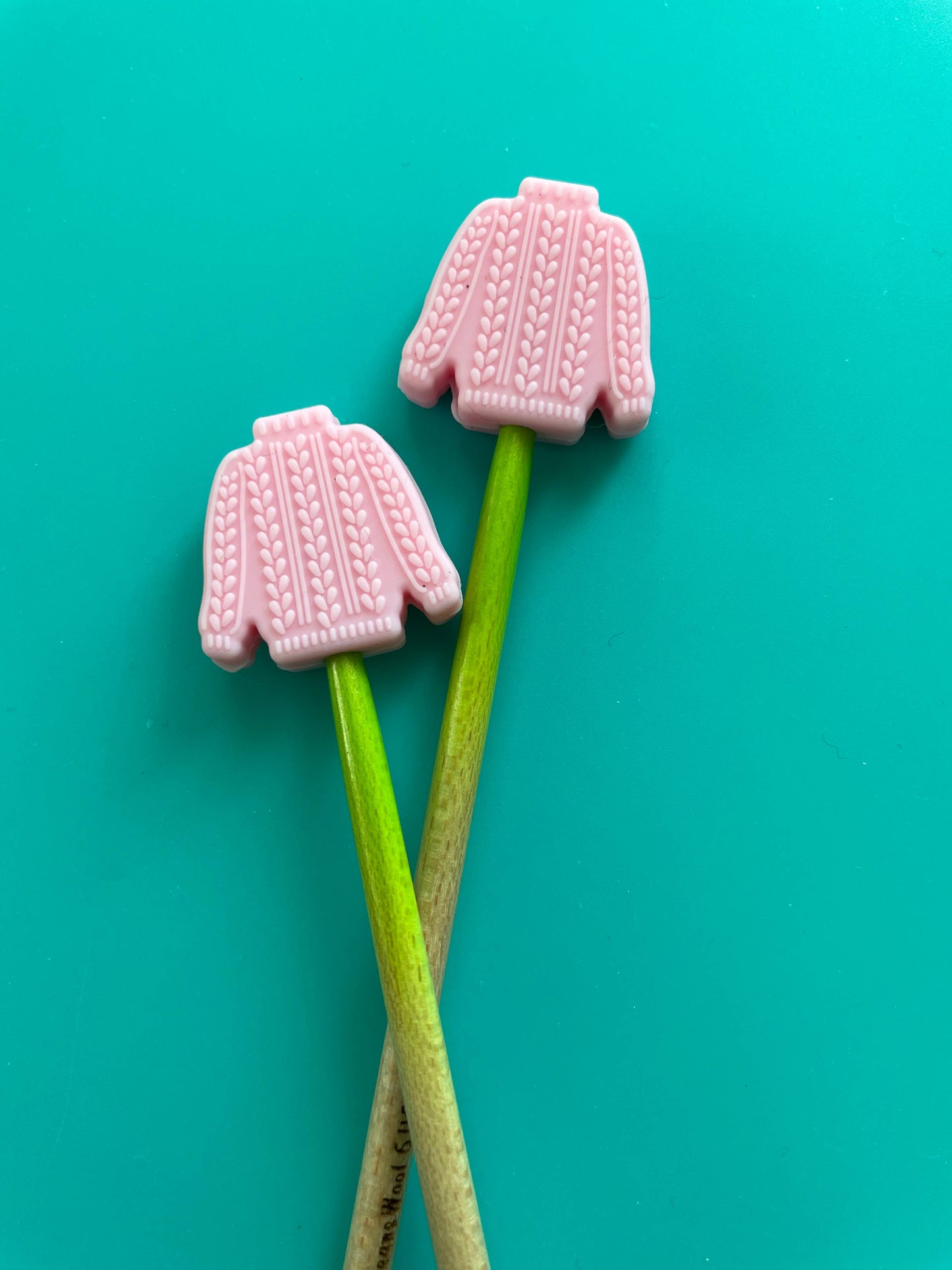 Knit Sweater Stopper