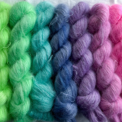 Tropical Stocking 4 Rainbows Sweater Kit