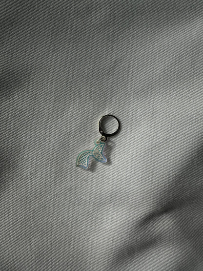 Holographic ōSHən Stitch Markers