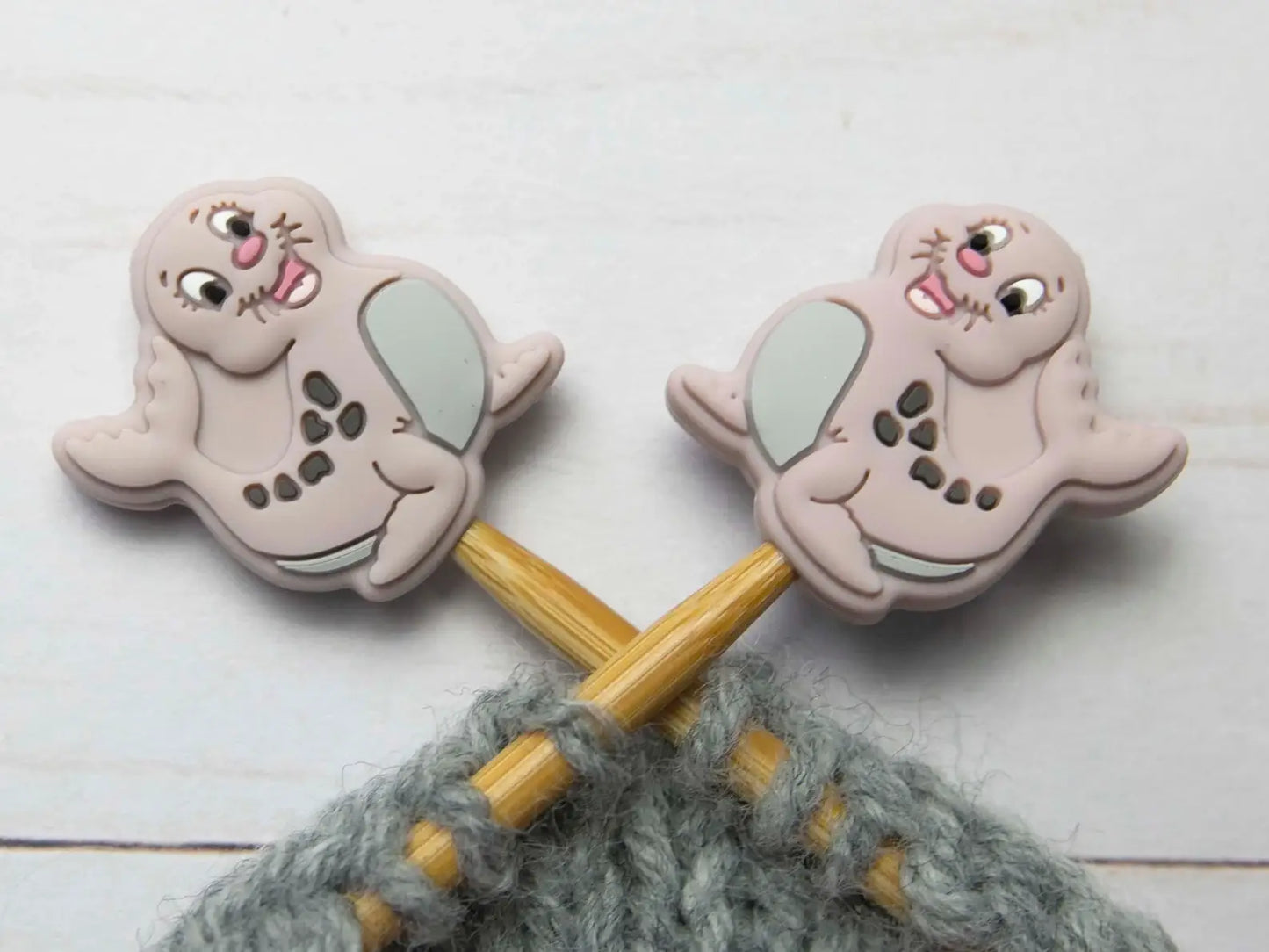 Seal | Stitch Stoppers