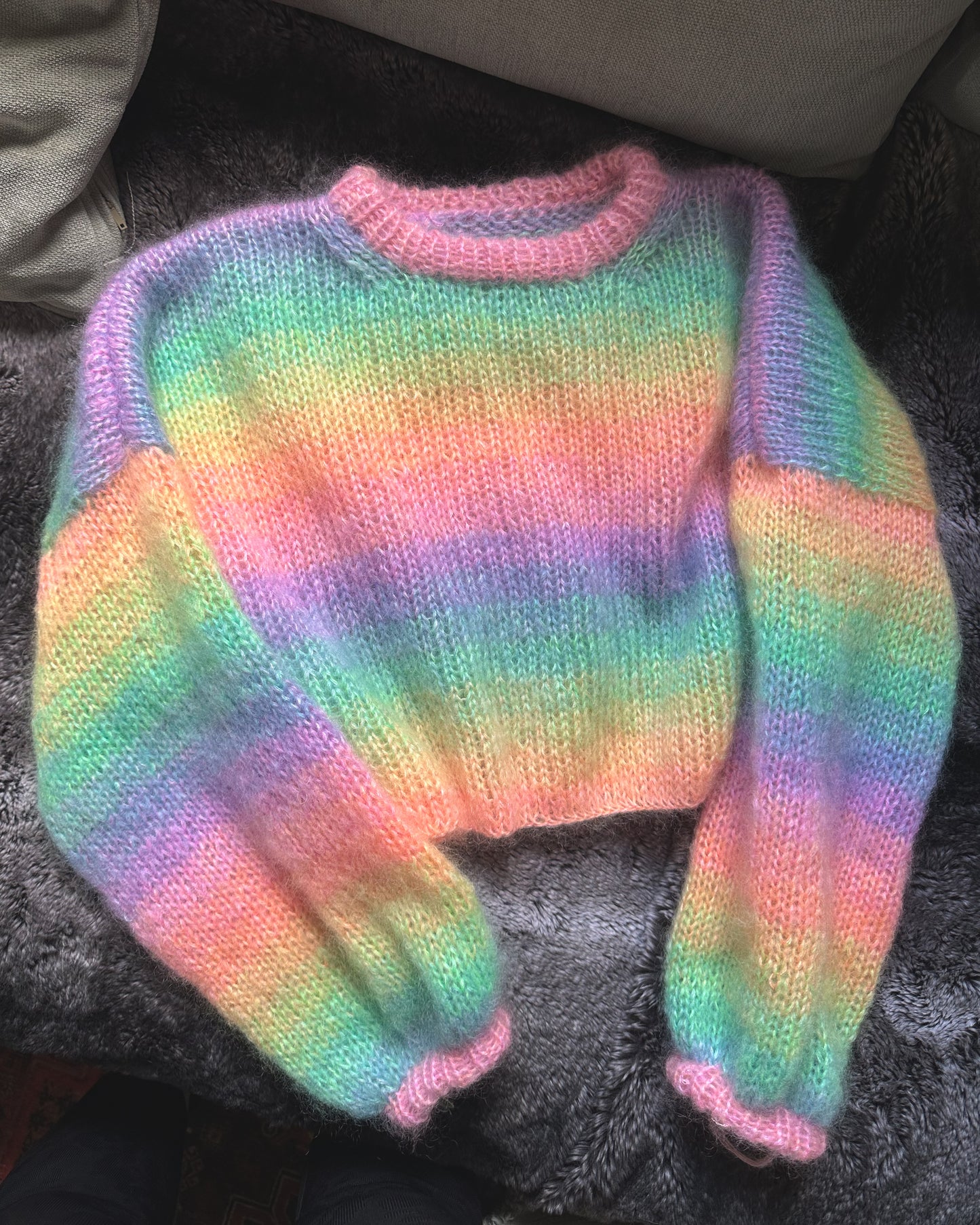 Tropical Stocking 4 Rainbows Sweater Kit