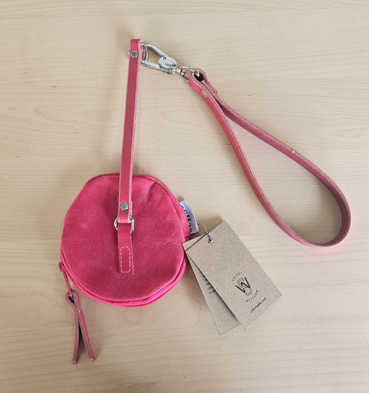 Shift + Wheeler Yarn Holder Wristlet